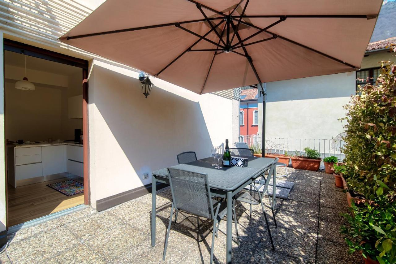 Apartmán Piazza Roma - The House Of Travelers Como Exteriér fotografie