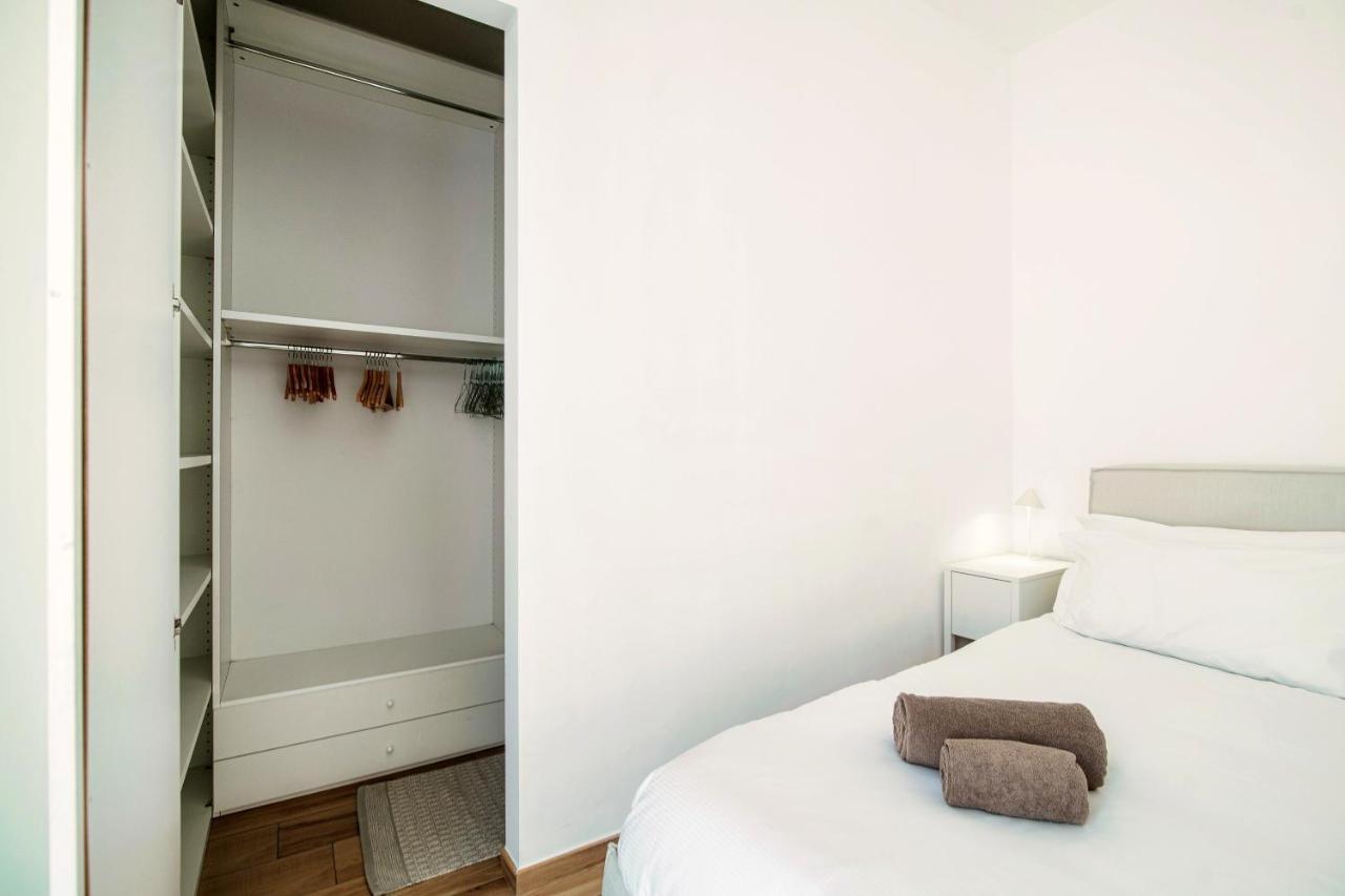 Apartmán Piazza Roma - The House Of Travelers Como Exteriér fotografie